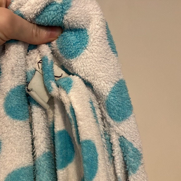 Kim Rogers Blue/White Robe - Picture 5 of 10